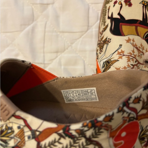 UIN Slip-On Slippers horses in Tang Dynasty size 8.5 - Picture 3 of 6